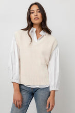Load image into Gallery viewer, Rails Chandler Sweater Vest