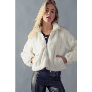 Urban Daizy Faux Fur Zip Up Short Jacket